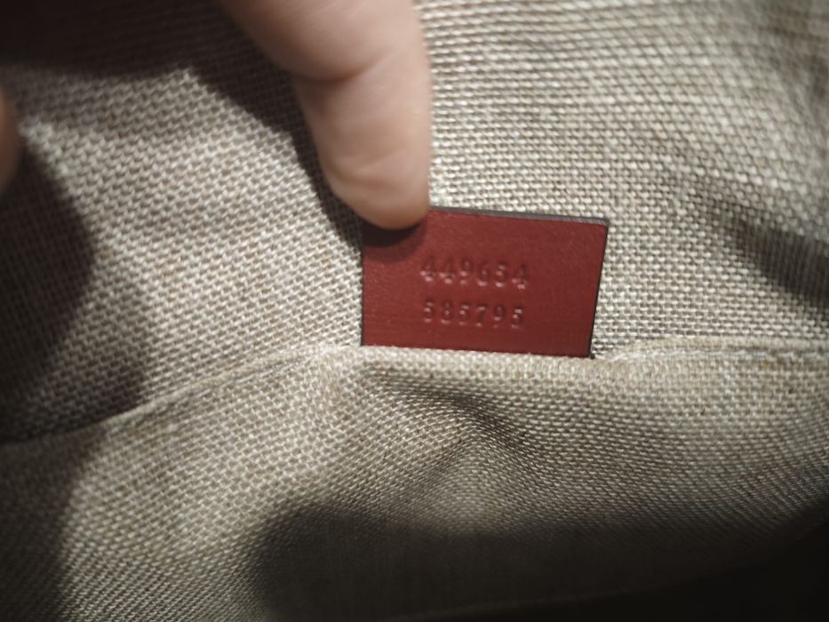 Vant geanta Gucci visinie