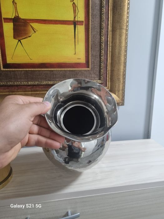Посребрена ваза голяма