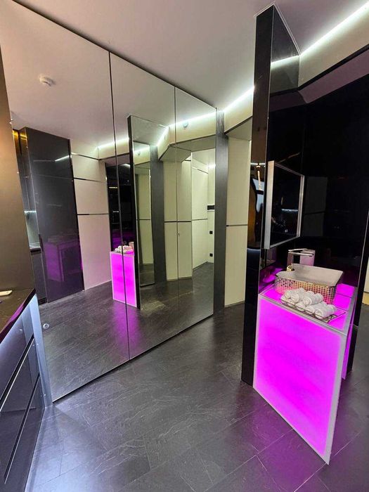 *Высокий доход BLACK TOWER квартира в центре с арендатором.Евро люкс