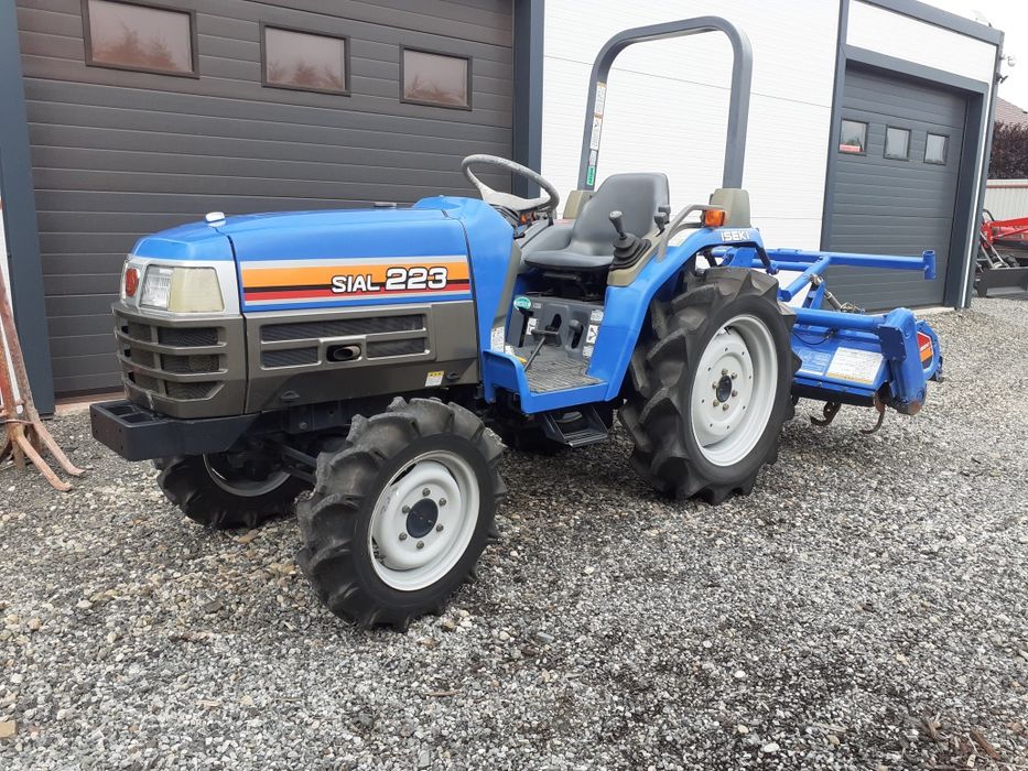 Tractor japonez kubota iseki 23cp 4x4