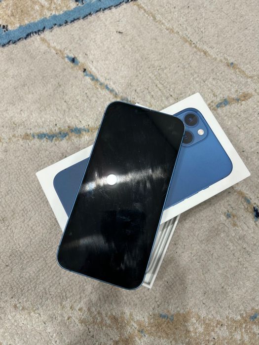 Айфон 13 сатылады