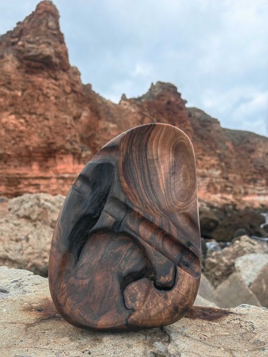 Арт пепелник от орех