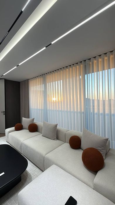 NRG U-TOWER 2/6/27 Premium luxury