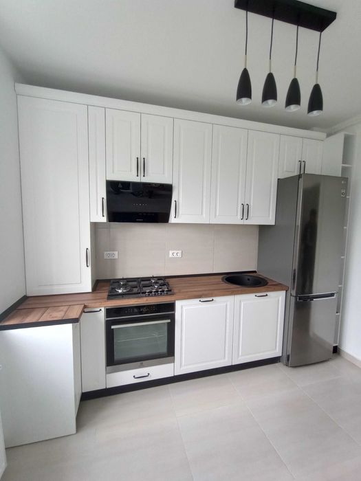 Mobila la comanda/montaj mobila