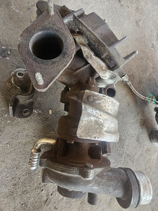 Lichidare stoc Turbina Renault Clio 4 1.5 DCI K9K Euro 5 din 2010 cod: