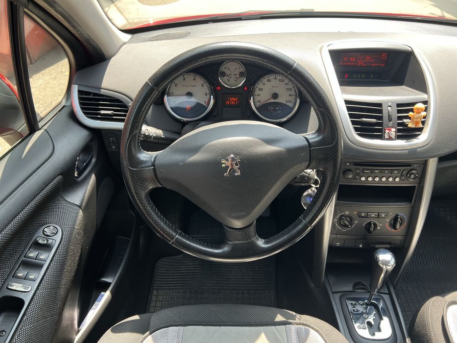 PEUGEOT 207 – 1.6 VTI, 120 CP – An 2007 – Benzină - Automată