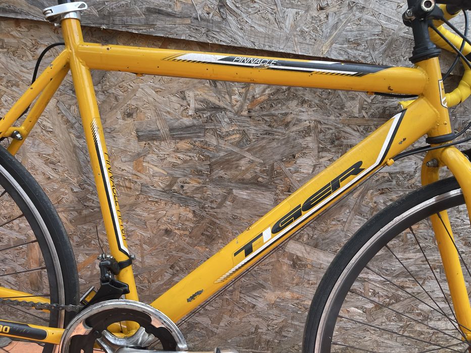 Bicicleta cursiera tiger roti 28”