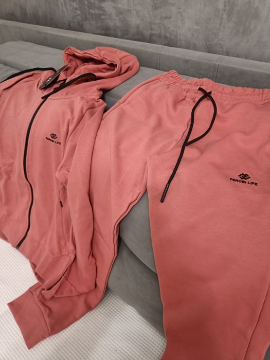 Trening unisex culoare Corai