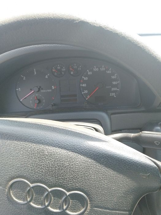 Audi 4,  1,9 tdi, 1996, culoare negru albăstrui,