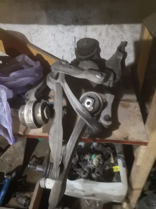 Фольксваген Пассат В5 +, стойки, рычаги.