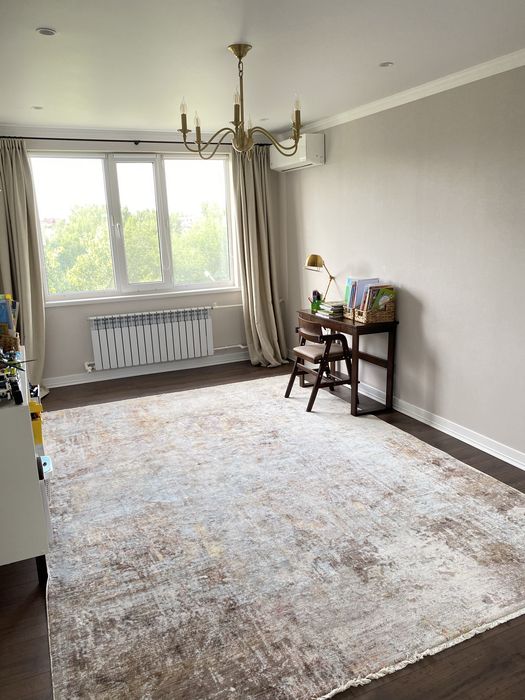 Продается 2 комн. Квартира в центре города