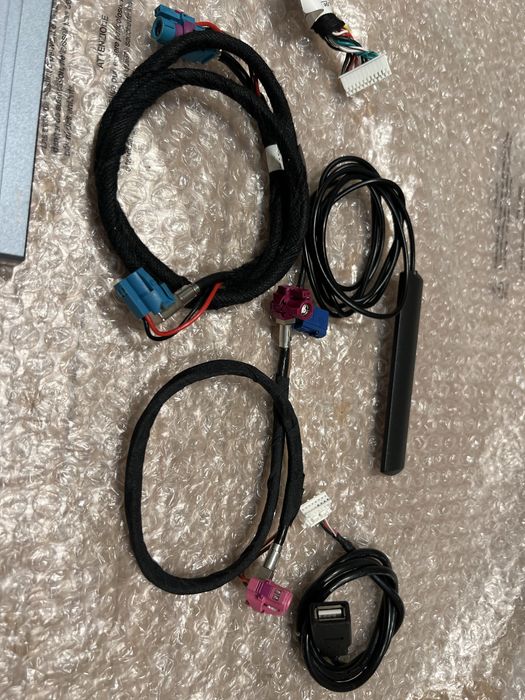 Interfata Carplay/Android auto BMW