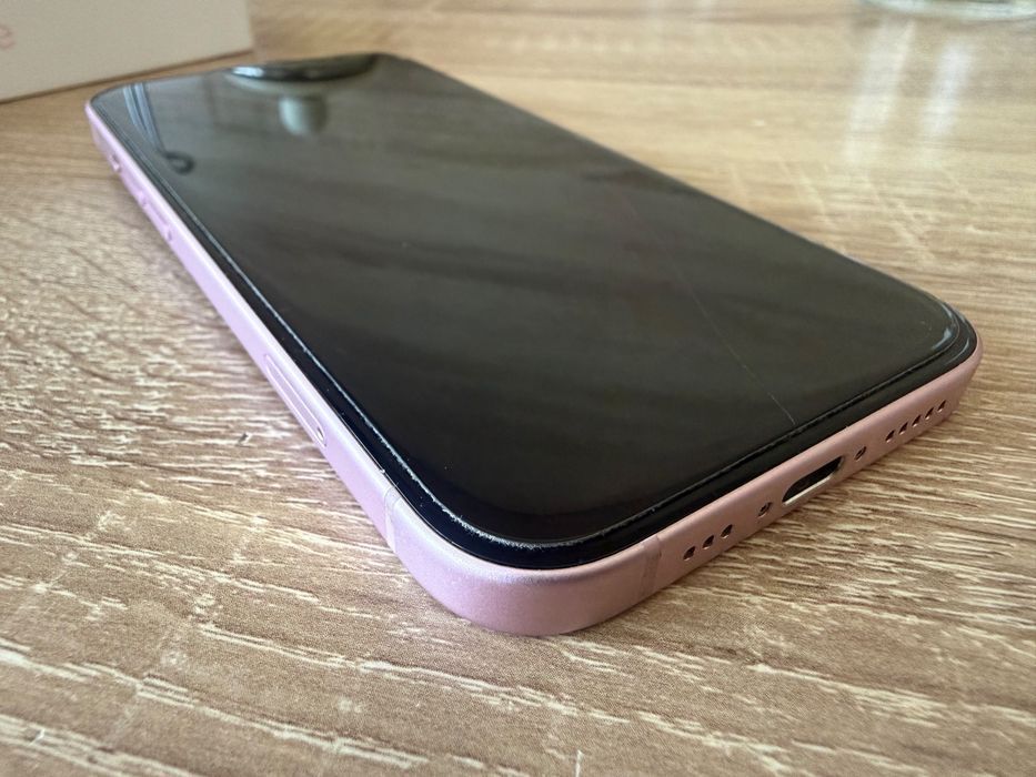 Продам Iphone 15 128 gb