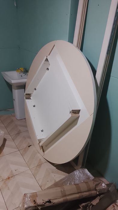 Продам стол, самовывоз