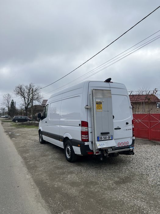 Mercedes sprinter 319 full