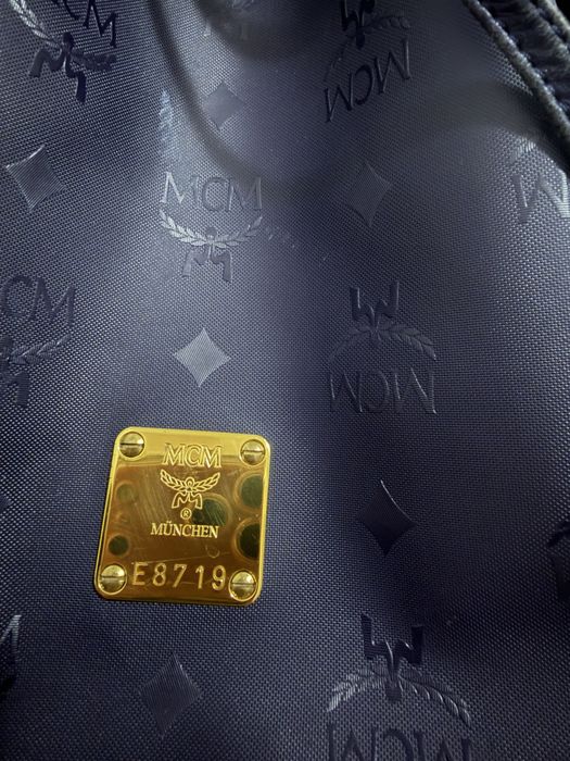 MCM Drawstring Bucket Bag Navy