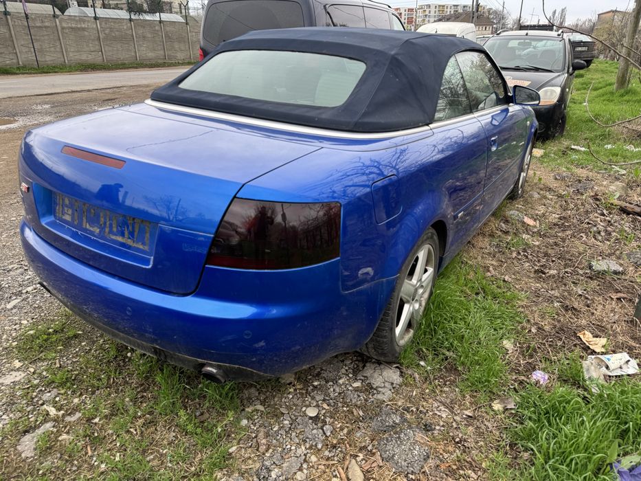 Dezmembrez Audi A4 B6 Cabrio 2.5 TDI BDG 2005
