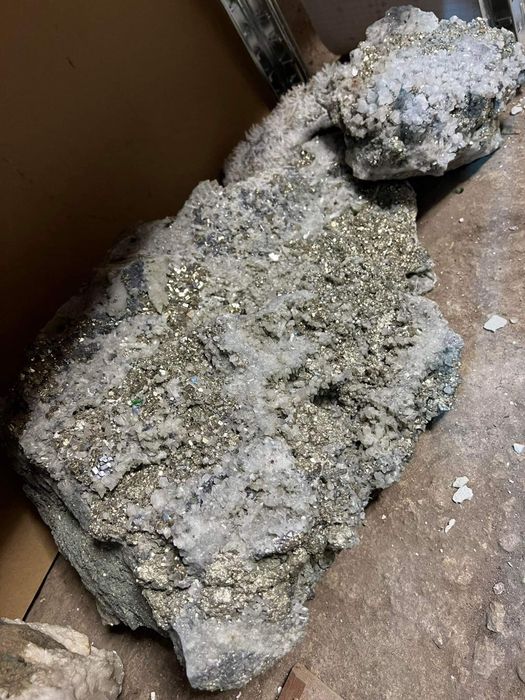 Огромни кристали от родопите