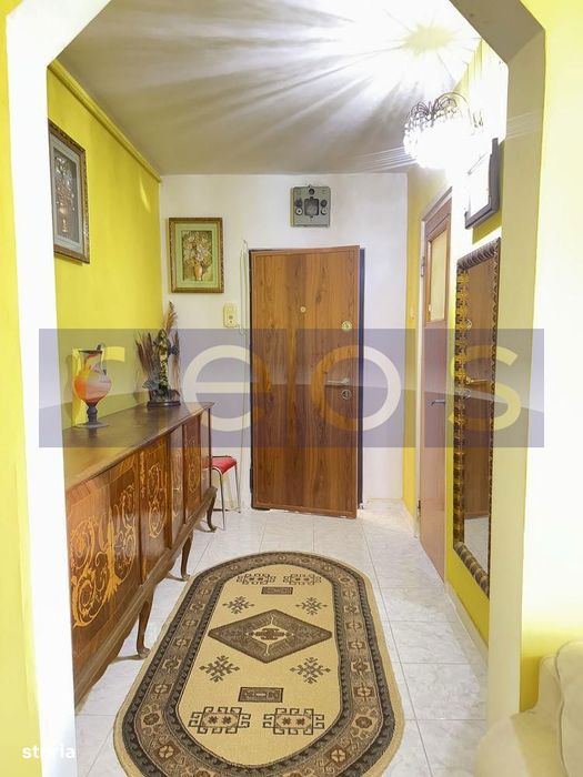 Vanzare 3 Camere  Decomandat Dristor