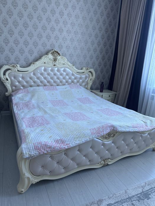 Срочно продам спальный гарнитур