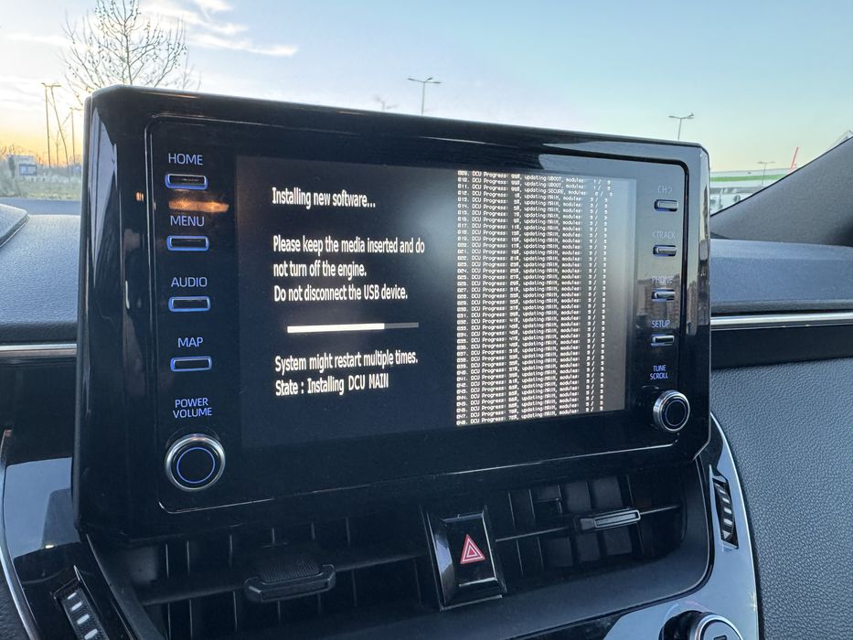 Activare Apple Carplay si Android Auto Toyota ( CAMRY inclusiv)