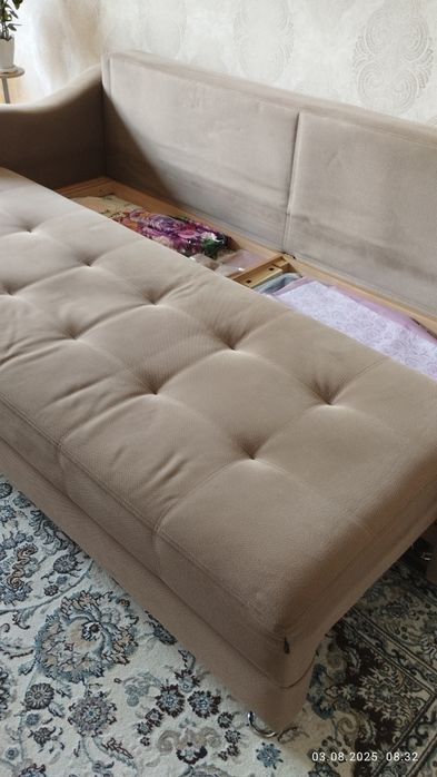 Продам диван в отличном состоянии