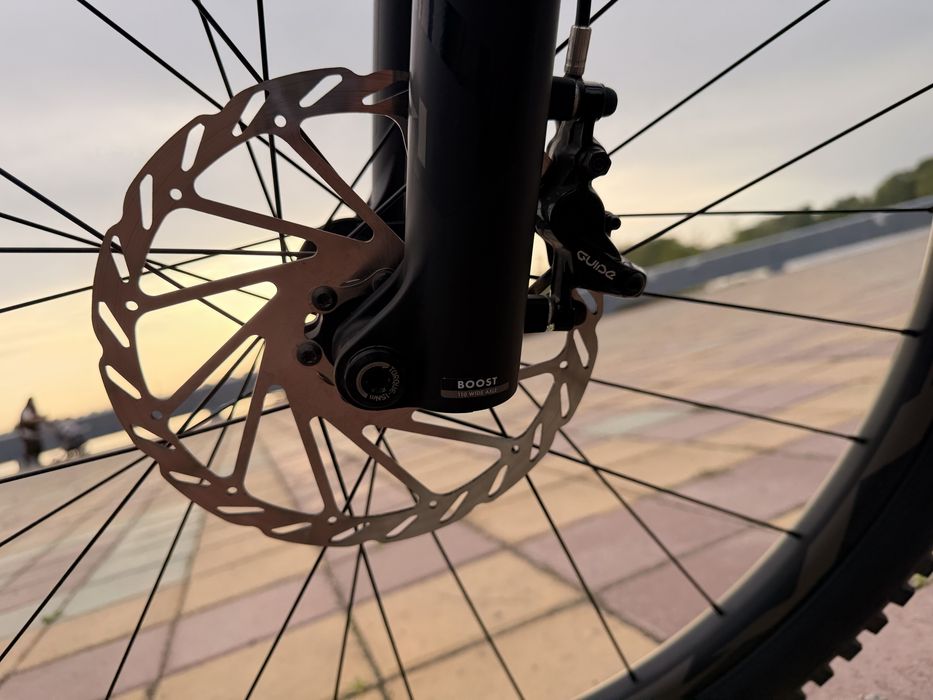 Продам giant stance 2  2024 года