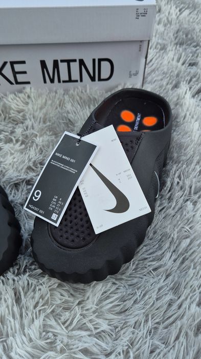 Nike Mind 001 Black Chrome 42.5