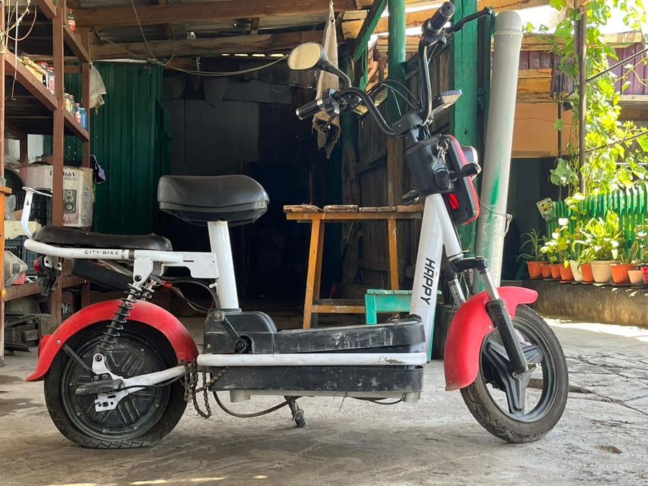 Электро скутер продам