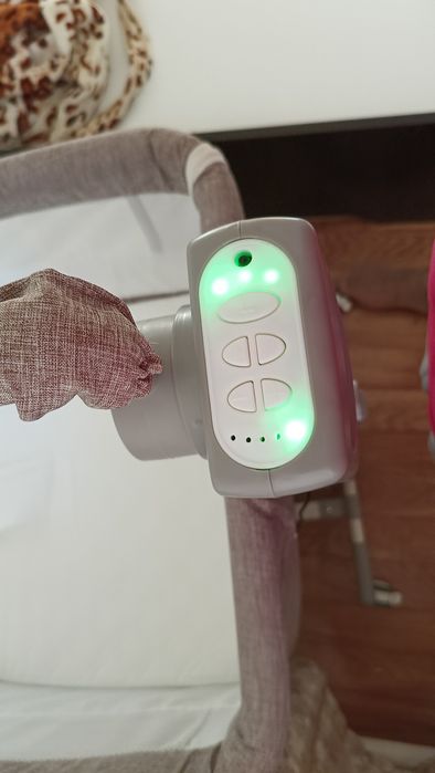 Продаётся электронная люлька-манеж!