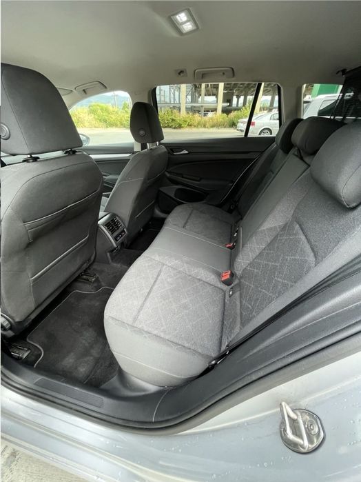 Volkswagen Golf 8 / 2LDiesel  150 cp/Automat