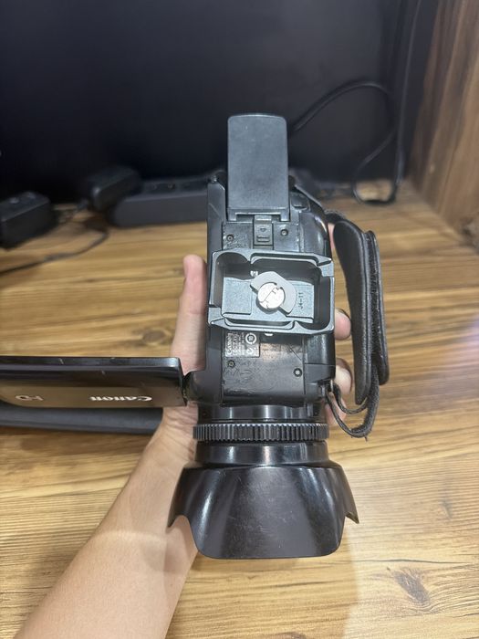 Canon xa10 жаксы