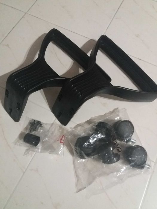 Подлакътници за стол Меган на Антарес