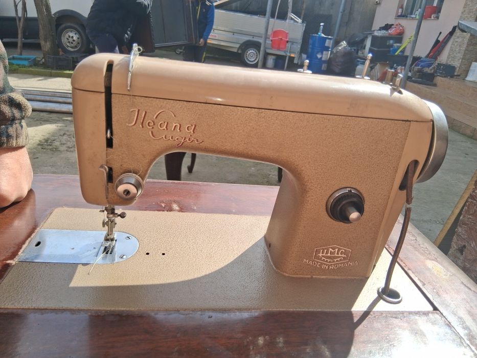 Mobila veche de vinzare