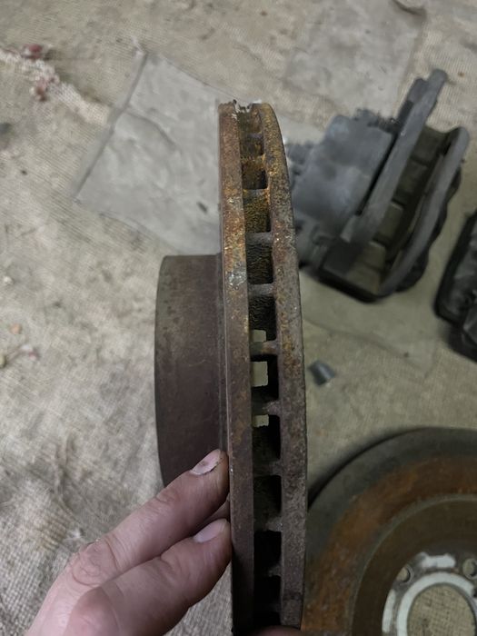 Продам или обменяю супорта с дисками