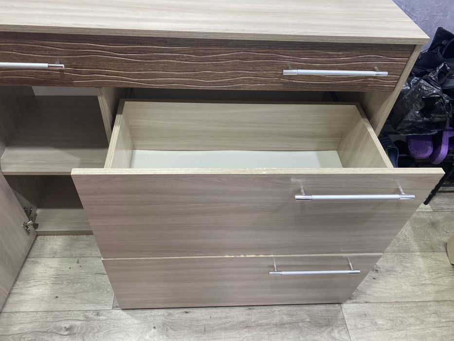 Продам комод продам.