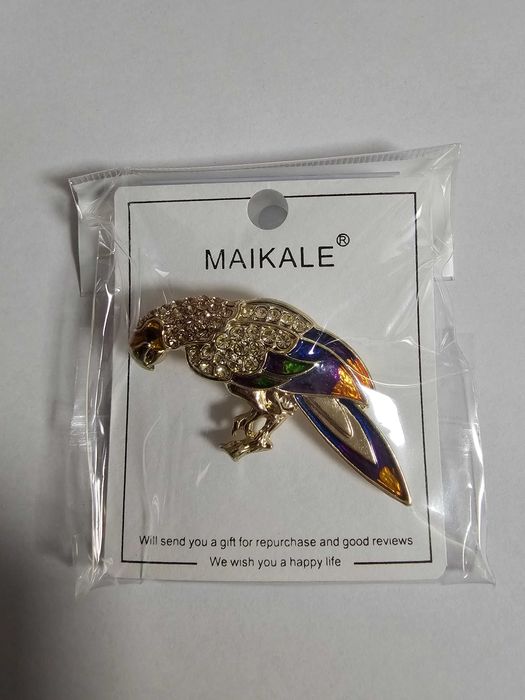 Broșe metalice cu cristale