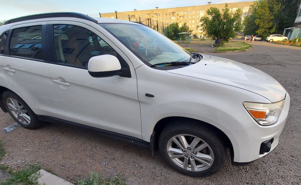 Mitsubishi ASX 2012г