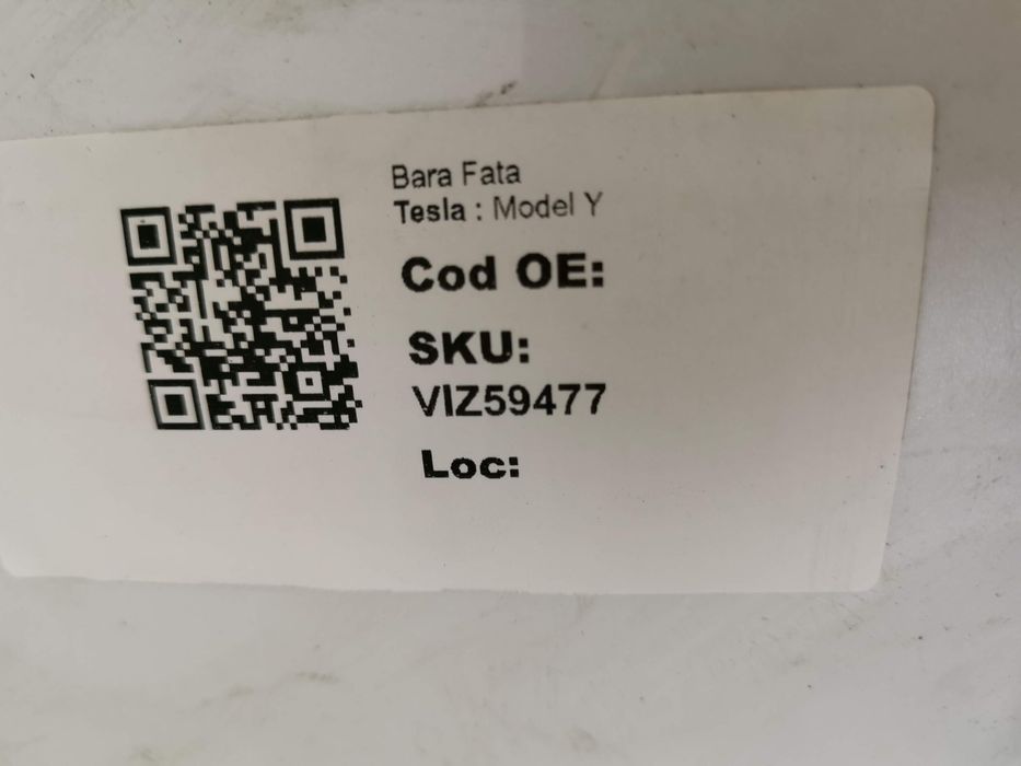 Предна броня Тесла Модел Y / Tesla Model Y Оригинална, в добро състоян