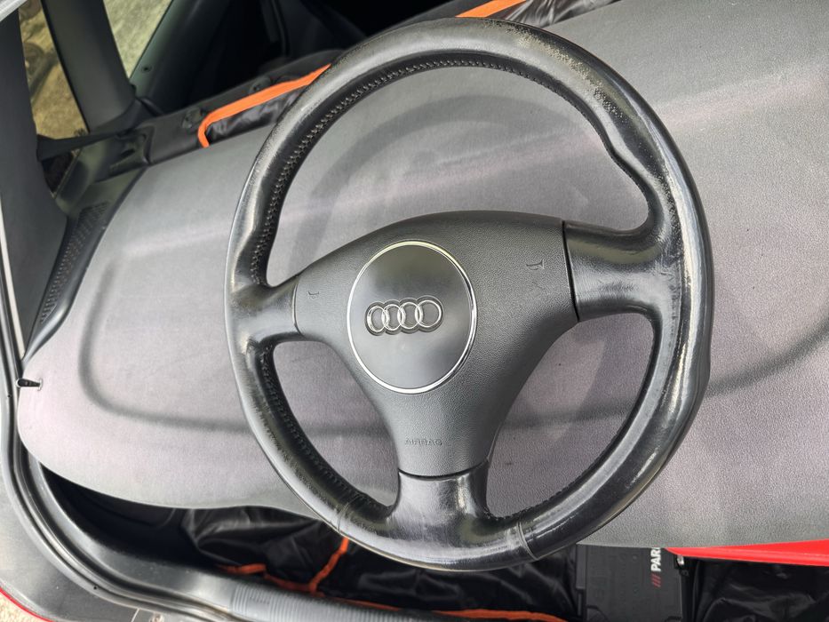 Волан Audi A3 A4 A6