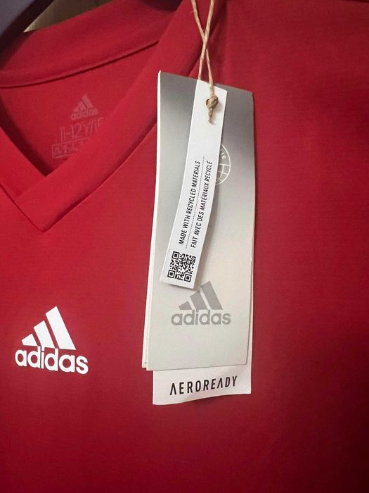 Adidas 11/12 унисекс блузка Нова цена10 лв