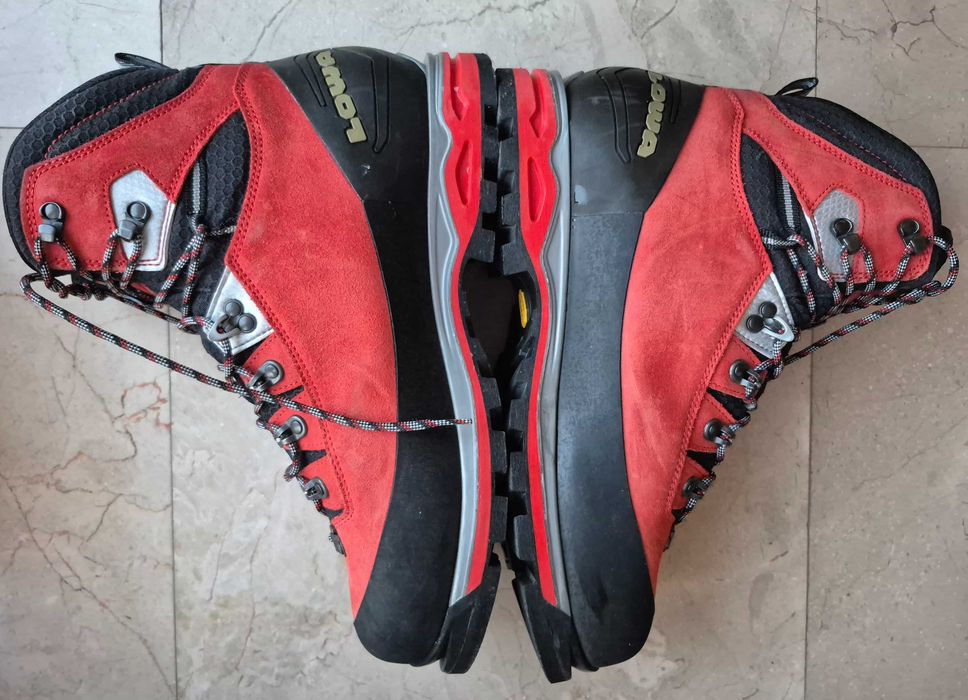 Bocanci Lowa Mountain Alpine Expert GTX, marime 46 1/2
