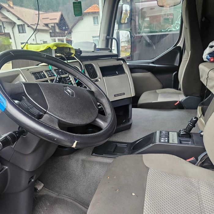 Renault Premium, Magnum