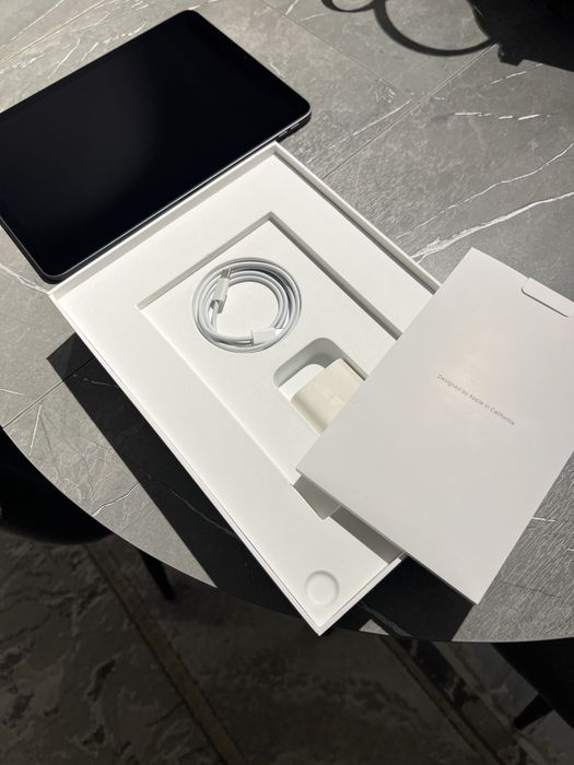 iPad Air 5 поколение 256gb
