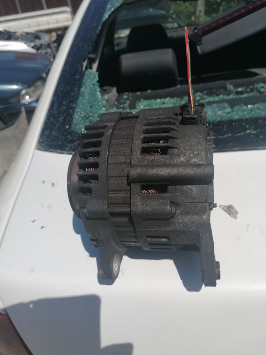 Динамо за Nissan Almera и Nissan Almera Tino 2 и 2 дизел