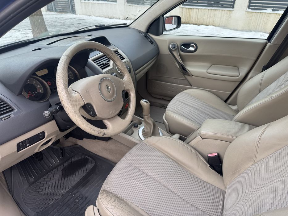 Renault megane 1.6 benzina, 142000 km
