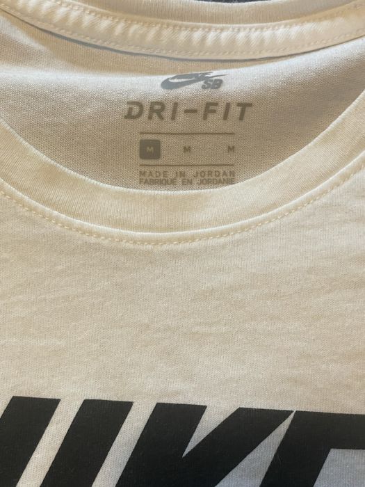 Tricou de dama Nike SB din bumbac