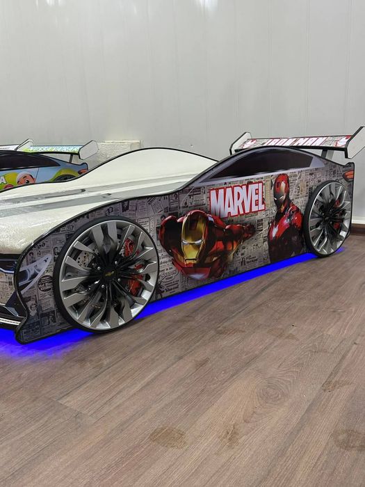 Детсая кровать машина