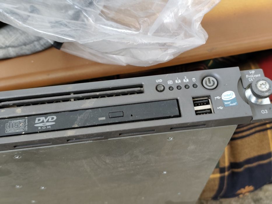 Сървър HP Proliant DL 140