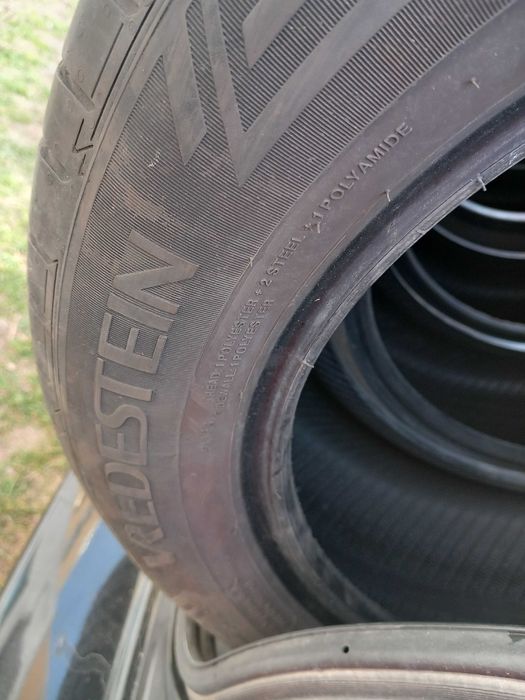 205/55 R16 Vredestein